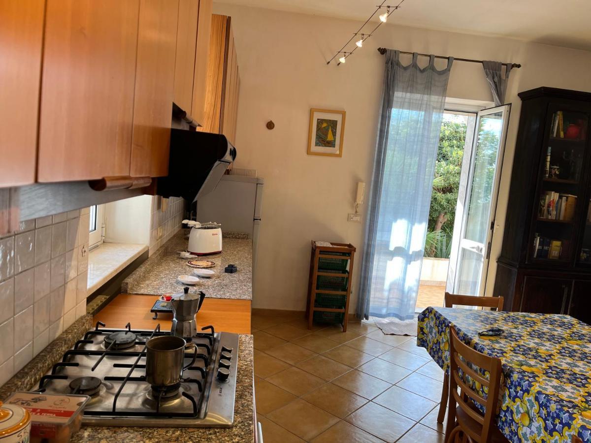 Villa Letizia Rooms & Apartments Noto Exterior photo
